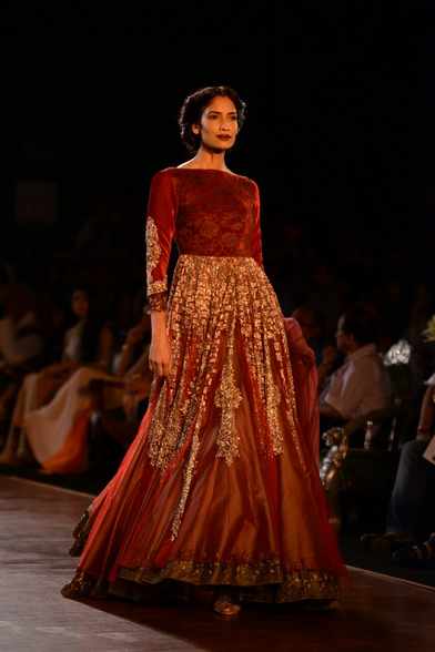 PCJ Delhi Couture Week 2013: Manish Malhotra Bridal Favourites ...