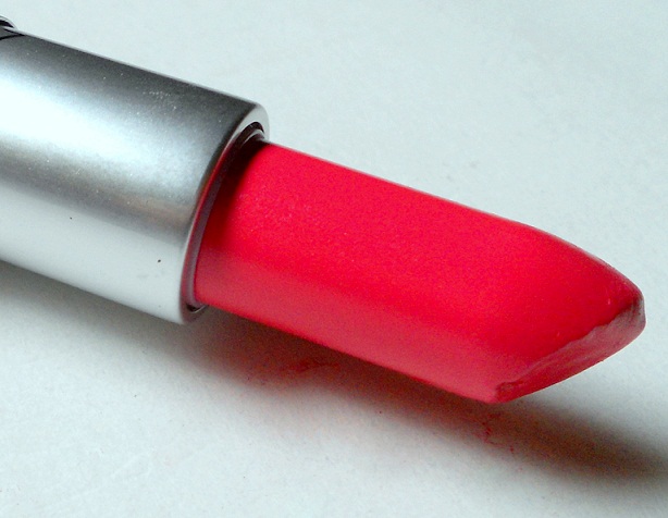 Mac Impassioned Lipstick Amplified Creme Swatch Review And Dupe