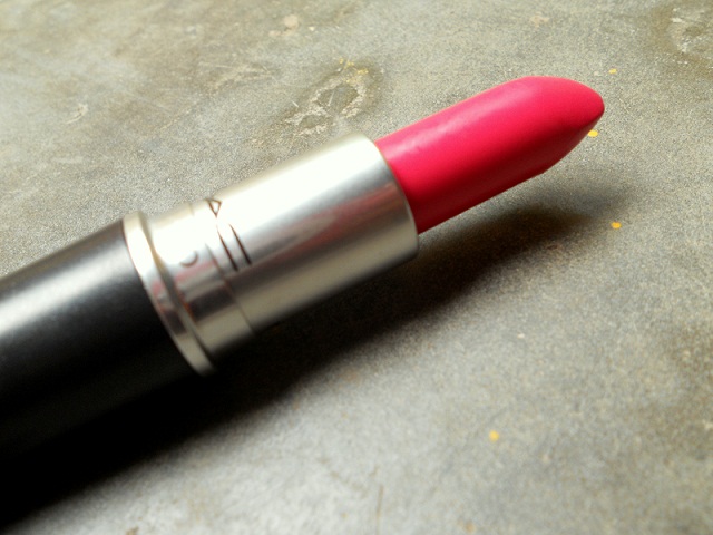 Mac Impassioned Lipstick Amplified Creme Swatch Review And Dupe