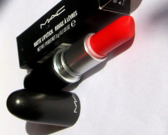 Mac Lady Danger Lipstick Review And Swatches